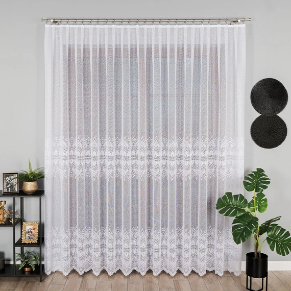 Firanka żakardowa na metry 358690 / kolor biały / kupon 210x270cm