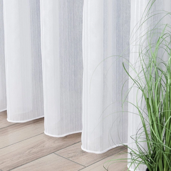 Firanka fantazyjna w pasy 018234 / kolor biały / wysokość 290cm