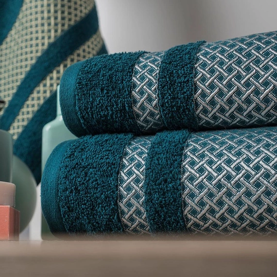 LIONEL Ręcznik, 70x140cm, kolor 101 ciemno turkusowy;petrol ze srebrną bordiurą LIONEL/RB0/101/070140/1