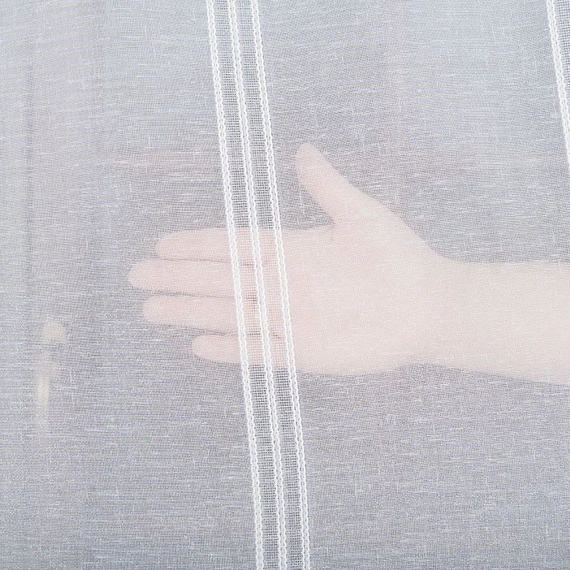 Firanka fantazyjna z pionowymi pasami 001215 / kolor biały / wysokość 300cm