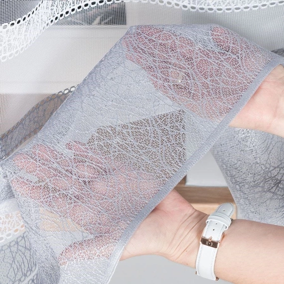 Firanka żakardowa 181015 / kolor biały + szary / kupon 140x120cm