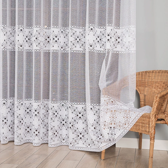 Firanka żakardowa na metry 358700 / kolor biały / kupon 240x300cm