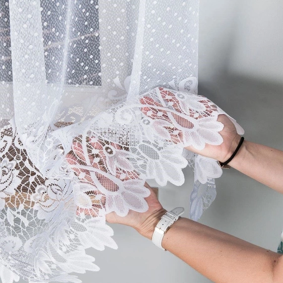 Firanka żakardowa 017480 / kolor biały / kupon 70x140cm