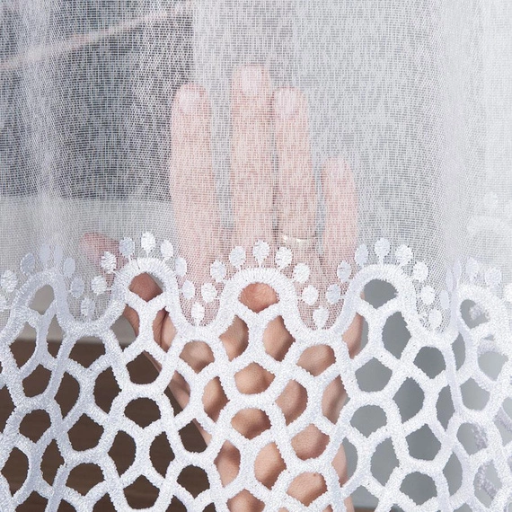 Firanka z aplikacją z wzorem pasowym 008897 / kolor biały / wysokość 160cm