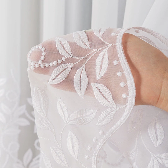 Firanka haftowana na metry 242778 / kolor biały / wysokość 160cm