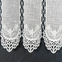 Firanka zazdroska haftowana na metry 015590 / kolor kremowy / wysokość 30cm