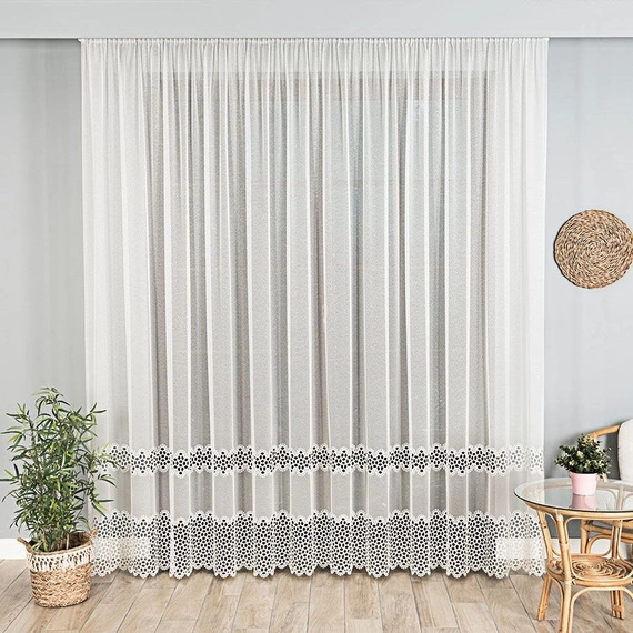 Firanka z aplikacją z wzorem pasowym 008897 / kolor kremowy / wysokość 280cm