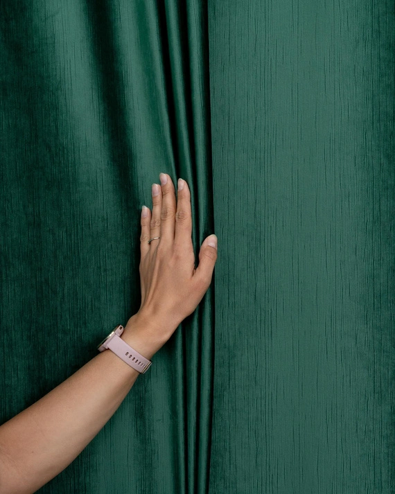 Tkanina zasłonowa VELVET EDEN prążkowana / wysokość 280cm / kolor 17 ciemna zieleń butelkowa