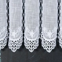 Firanka zazdroska haftowana na metry 015590 / kolor biały / wysokość 30cm