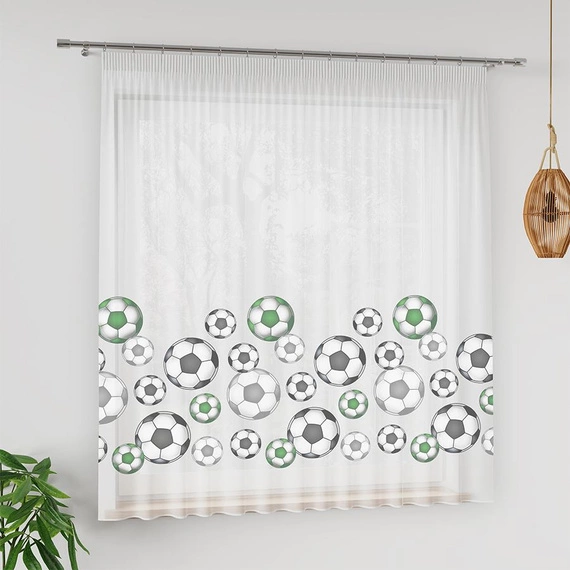 Firanka woalowa na metry Futbol / wysokość 157cm / piłki zielone
