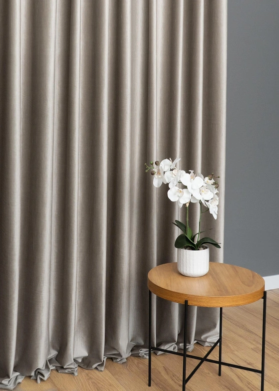 Tkanina zasłonowa VELVET EDEN prążkowana / wysokość 280cm / kolor 07 zimny ciemny beż