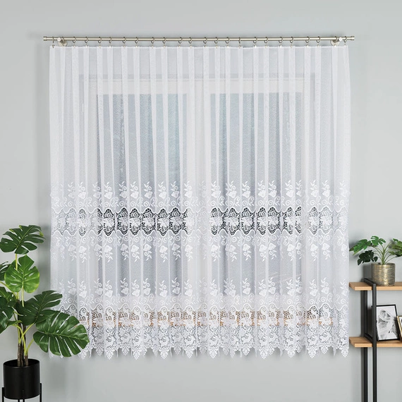 Firanka haftowana z aplikacją na metry 122625 / kolor biały / wysokość 180cm