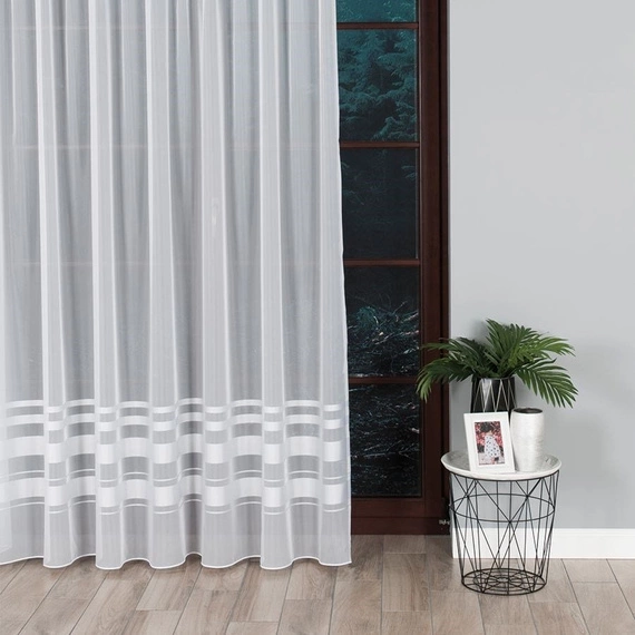 Firanka fantazyjna 000762 / kolor biały / kupon 230x250cm