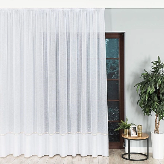 Firanka fantazyjna z wzorem na samym dole 000641 / kolor biały ze z złotym pasem / wysokość 330cm