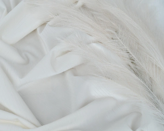 Tkanina zasłonowa VELVET EDEN prążkowana / wysokość 280cm / kolor 01 ivory