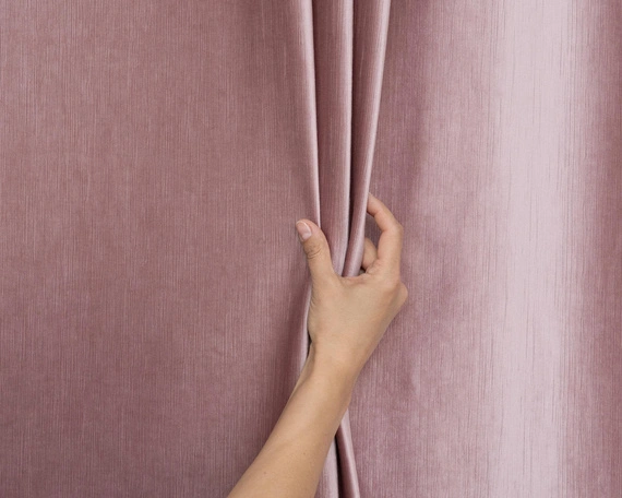 Tkanina zasłonowa VELVET EDEN prążkowana / wysokość 280cm / kolor 13 ciemny pudrowy róż