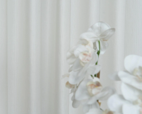 Tkanina zasłonowa VELVET EDEN prążkowana / wysokość 280cm / kolor 01 ivory