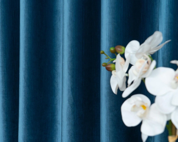 Tkanina zasłonowa VELVET EDEN prążkowana / wysokość 280cm / kolor 15 granatowy