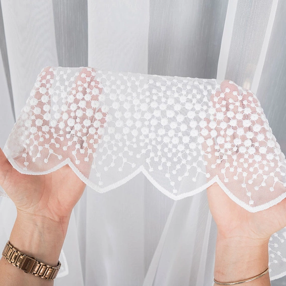 Firanka haftowana na metry 112853 / kolor biały / wysokość 160cm