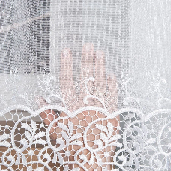 Firanka z aplikacją gipiurową 008210 / wysokość 175cm