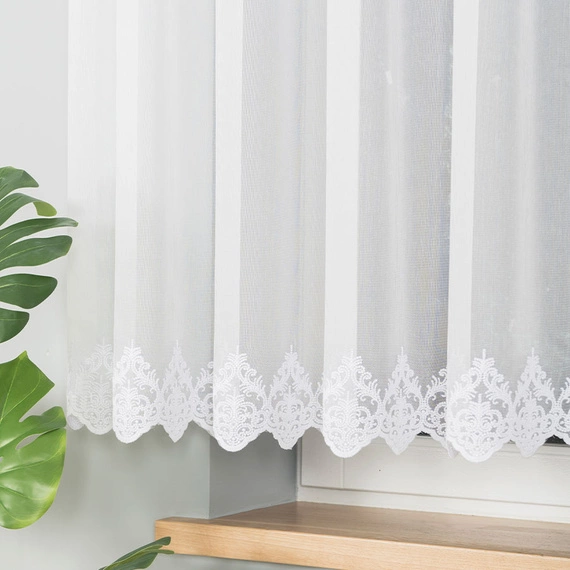 Firanka haftowana na metry 123592 / kolor biały / wysokość 150cm