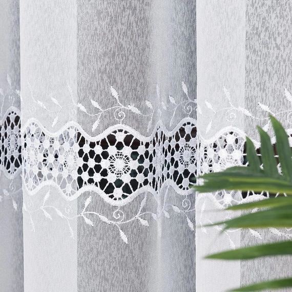 Firanka haftowana z aplikacją na metry 089060 / kolor biały / wysokość 280cm