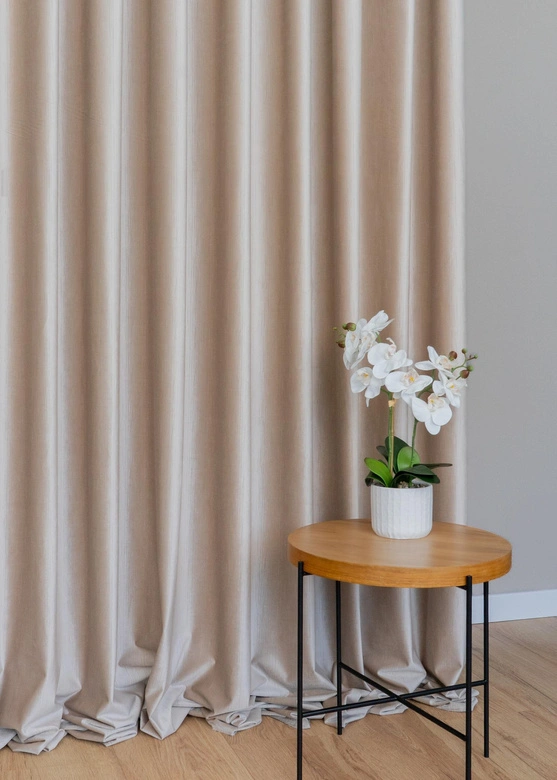 Tkanina zasłonowa VELVET EDEN prążkowana / wysokość 280cm / kolor 06 ciepły beż