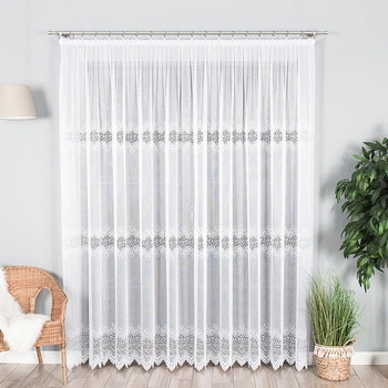 Firanka żakardowa w metrażu 001539 / kupon 220x200cm