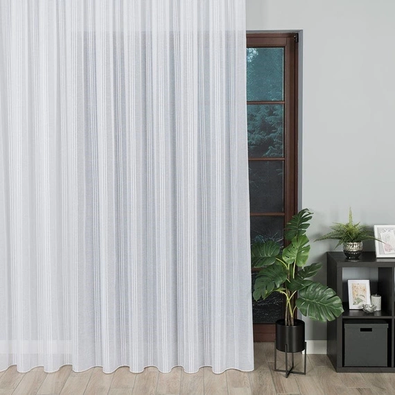 Firanka fantazyjna z pionowymi pasami 001215 / kolor biały / wysokość 300cm