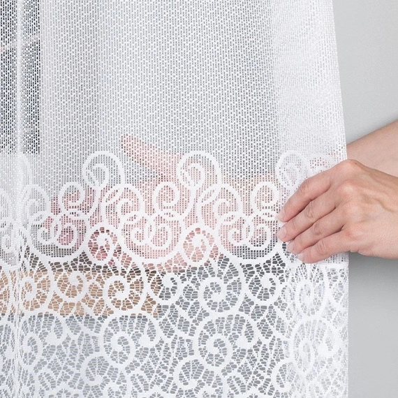 Firanka żakardowa w metrażu 001539 / kupon 150x120cm