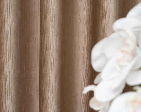 Tkanina zasłonowa VELVET EDEN prążkowana / wysokość 280cm / kolor 05 jasny ciepły brąz