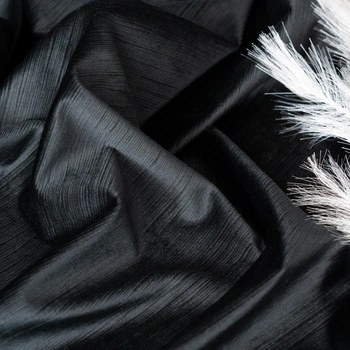 Tkanina zasłonowa VELVET EDEN prążkowana / wysokość 280cm / kolor 18 czarny