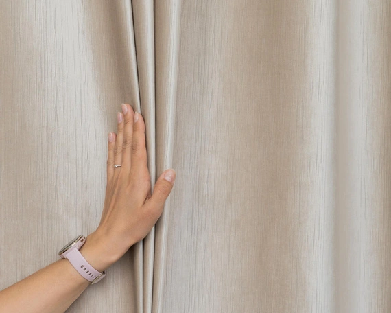 Tkanina zasłonowa VELVET EDEN prążkowana / wysokość 280cm / kolor 06 ciepły beż