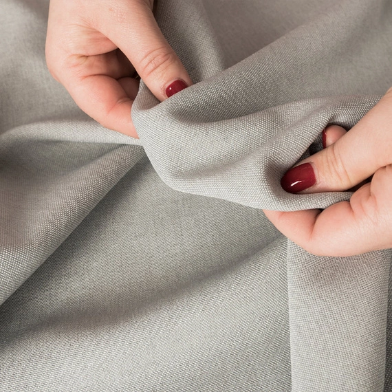 Tkanina zasłonowa IBIZA / kolor 007 jasny szary / kupon 105x300cm