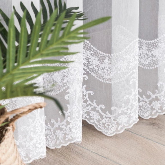 Firanka haftowana 725369 / kolor biały / wysokość 250cm