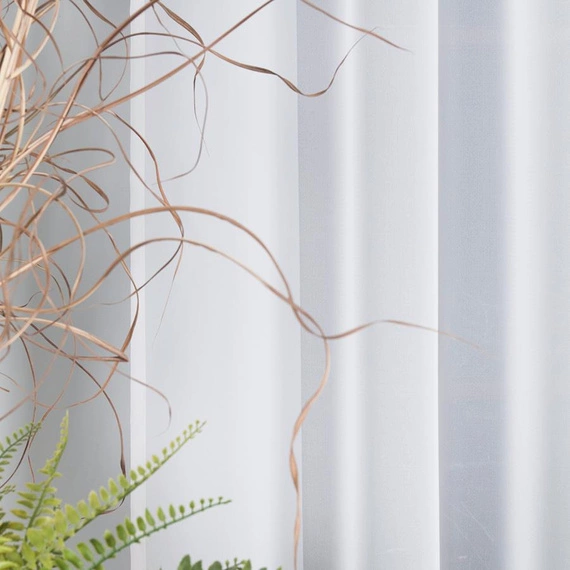 Firanka fantazyjna 031671 z ołowianką / kolor biały / kupon 140x300cm