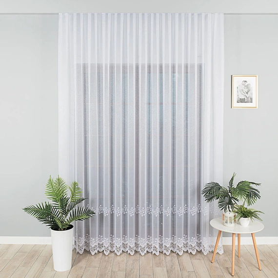 Firanka haftowana na metry 112719 / kolor biały / kupon 190x280cm