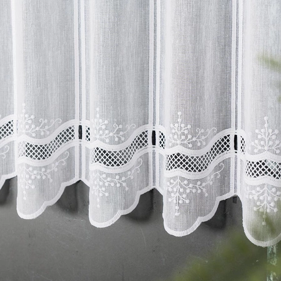 Firanka zazdroska haftowana na metry 044716 / kolor biały / wysokość 90cm