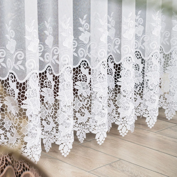 Firanka haftowana z aplikacją na metry 122625 / kolor biały / wysokość 250cm